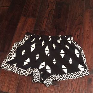 H&M Tribal Patter Shorts